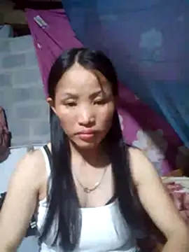 nhynhy11 online show from February 16, 2026, 4:38 pm