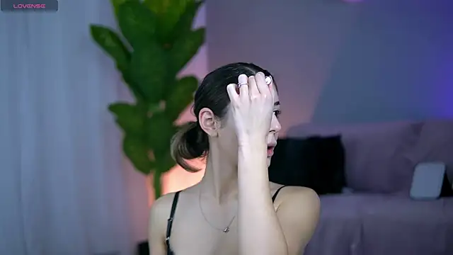 Snapshot of CelestialChloe chatting on February 16, 2026, 6:12 am CelestialChloe online show from February 16, 2026, 6:12 am