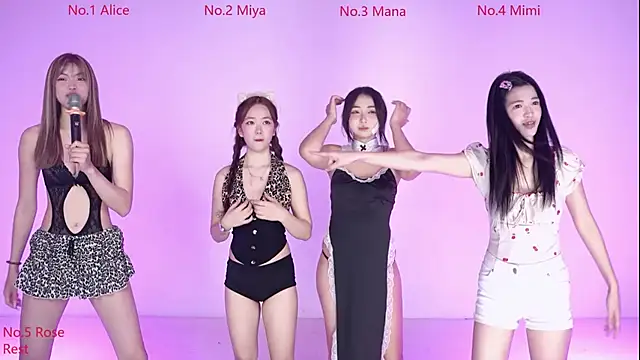 Snapshot of Velvet-girl chatting on April 2, 2026, 10:00 am Velvet-girl online show from April 2, 2026, 10:00 am