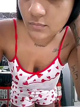 Zoe Renata online show from April 17, 2026, 9:12 am