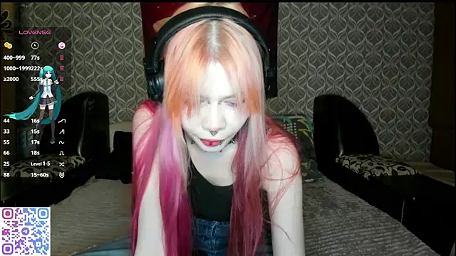 Veldenga online show from April 15, 2026, 5:39 pm