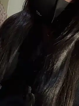 Cutedesigirl online show from February 11, 2026, 5:29 am