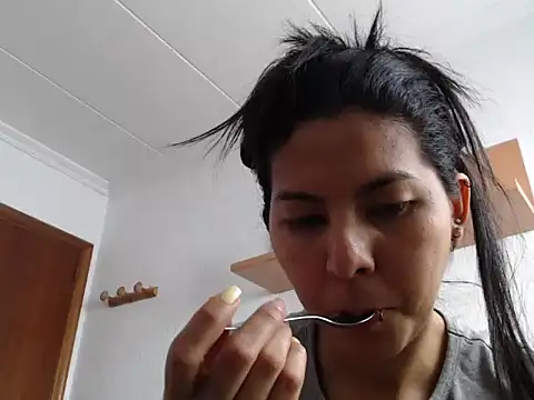 ZeforAitanna online show from February 17, 2026, 2:25 pm