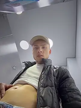 Eros lee online show from February 21, 2026, 12:01 am