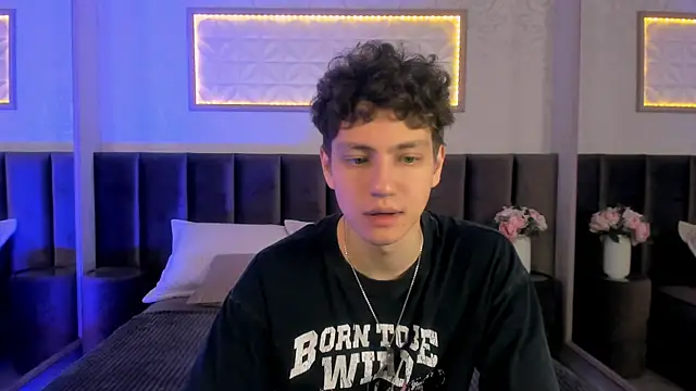 StefanBev online show from February 25, 2026, 7:47 pm