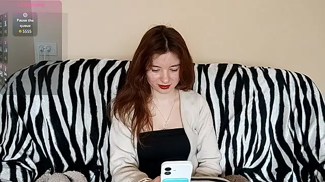 Snapshot of LanitaHemple chatting on March 26, 2026, 7:28 am LanitaHemple online show from March 26, 2026, 7:28 am