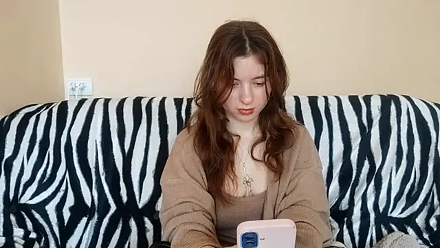 Snapshot of LanitaHemple chatting on April 5, 2026, 6:20 am LanitaHemple online show from April 5, 2026, 6:20 am