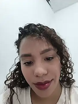 Snapshot of sandra_rey_ chatting on July 20, 2026, 4:20 am sandra rey online show from July 20, 2026, 4:20 am