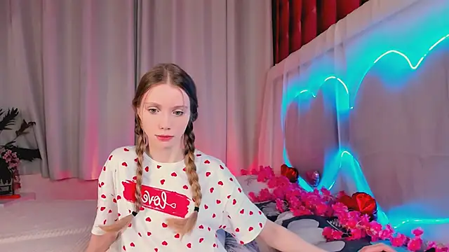 lada2k4 online show from February 25, 2026, 5:29 am