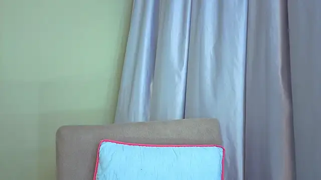Snapshot of Tommas_Jhonson chatting on July 15, 2026, 12:12 pm Tommas Jhonson online show from July 15, 2026, 12:12 pm