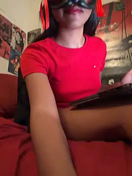 LadyKitsune online show from February 18, 2026, 5:38 am