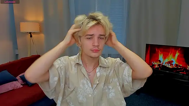 Snapshot of JameMiller chatting on February 18, 2026, 7:06 am JameMiller online show from February 18, 2026, 7:06 am