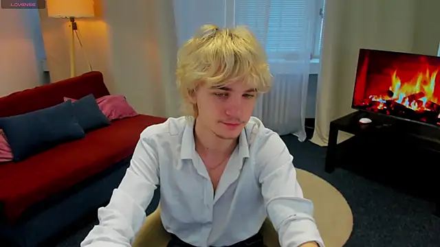 Snapshot of JameMiller chatting on February 25, 2026, 7:08 am JameMiller online show from February 25, 2026, 7:08 am