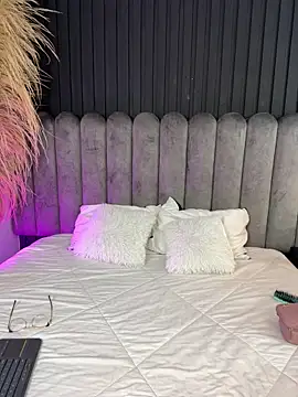 Snapshot of Nanda_vixen_ chatting on March 8, 2026, 8:01 pm Nanda vixen online show from March 8, 2026, 8:01 pm