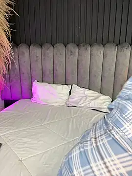 Snapshot of Nanda_vixen_ chatting on March 14, 2026, 7:31 pm Nanda vixen online show from March 14, 2026, 7:31 pm