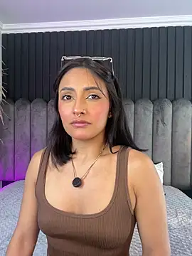 Snapshot of Nanda_vixen_ chatting on April 8, 2026, 11:28 pm Nanda vixen online show from April 8, 2026, 11:28 pm