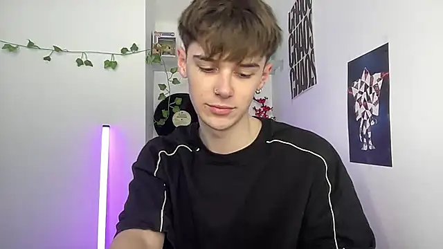 YourMilkyGuy online show from April 8, 2026, 3:02 pm