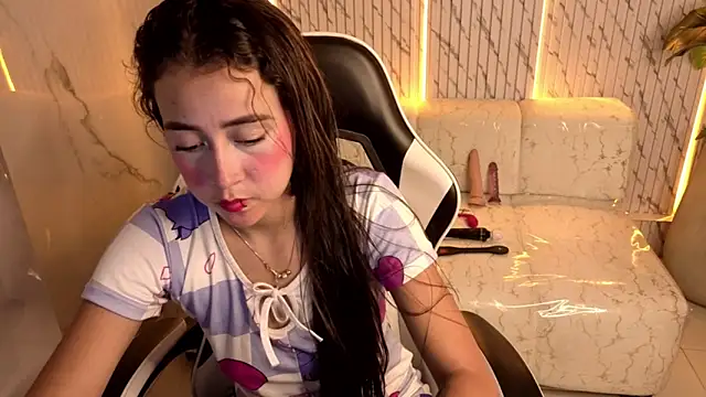 lili mint tf online show from March 2, 2026, 8:38 pm