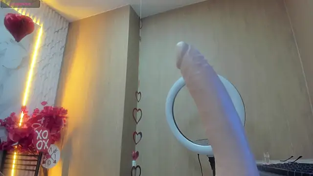 lili mint tf online show from February 22, 2026, 3:46 pm