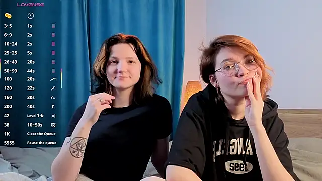 Snapshot of LatriceDosier chatting on April 13, 2026, 10:03 pm LatriceDosier online show from April 13, 2026, 10:03 pm