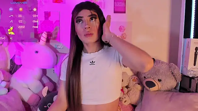 Iam Emiily  online show from March 28, 2026, 12:33 am