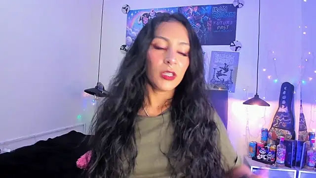 Raia gh online show from April 28, 2026, 3:22 am