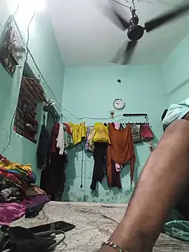 PRIYAGOYAL online show from July 15, 2026, 4:19 am
