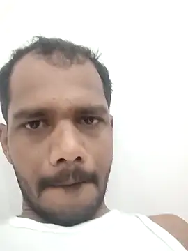 Snapshot of Daddyishere_19 chatting on March 24, 2026, 4:51 pm Daddyishere 19 online show from March 24, 2026, 4:51 pm