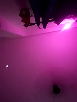 Snapshot of Daddyishere_19 chatting on March 8, 2026, 5:49 pm Daddyishere 19 online show from March 8, 2026, 5:49 pm