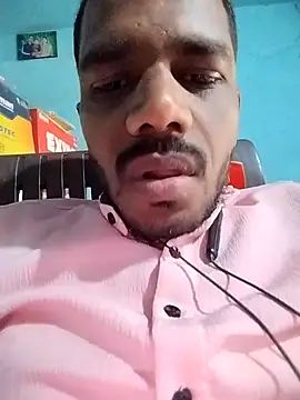 Snapshot of Daddyishere_19 chatting on April 15, 2026, 6:08 am Daddyishere 19 online show from April 15, 2026, 6:08 am