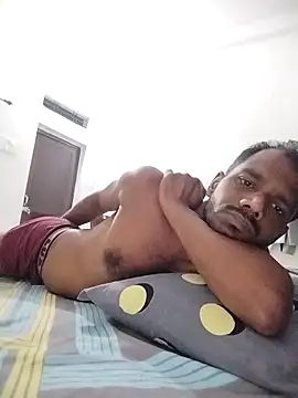 Snapshot of Daddyishere_19 chatting on March 25, 2026, 7:02 pm Daddyishere 19 online show from March 25, 2026, 7:02 pm