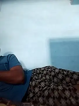 Snapshot of Daddyishere_19 chatting on March 25, 2026, 6:35 am Daddyishere 19 online show from March 25, 2026, 6:35 am