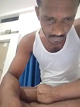 Snapshot of Daddyishere_19 chatting on March 21, 2026, 5:06 pm Daddyishere 19 online show from March 21, 2026, 5:06 pm