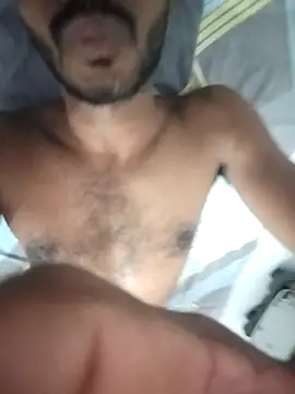 Snapshot of Daddyishere_19 chatting on March 13, 2026, 12:37 am Daddyishere 19 online show from March 13, 2026, 12:37 am