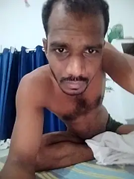 Snapshot of Daddyishere_19 chatting on April 15, 2026, 7:58 pm Daddyishere 19 online show from April 15, 2026, 7:58 pm