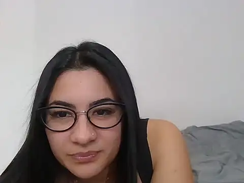 Snapshot of Agusgold22 chatting on April 16, 2026, 2:07 pm Agusgold22 online show from April 16, 2026, 2:07 pm