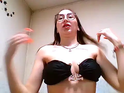 kevinadults online show from April 9, 2026, 5:52 pm