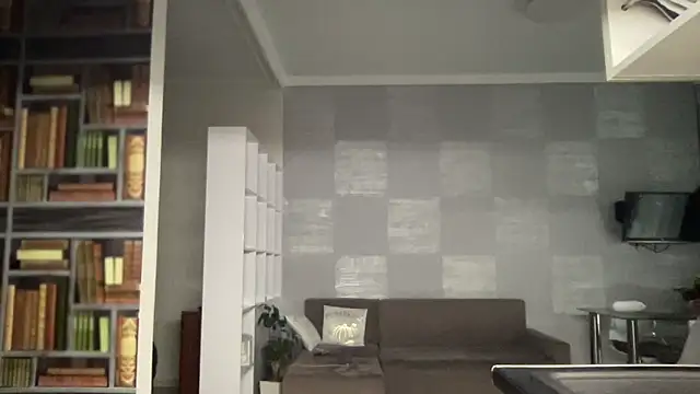 Snapshot of Darsy_Rox chatting on March 16, 2026, 4:20 am Darsy Rox online show from March 16, 2026, 4:20 am