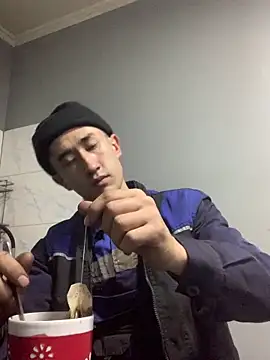 Snapshot of baron5008 chatting on February 20, 2026, 8:33 pm baron5008 online show from February 20, 2026, 8:33 pm