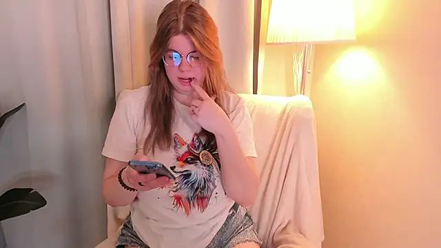 AminaBloom online show from February 17, 2026, 11:18 am