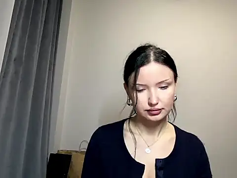 JoanGold online show from April 12, 2026, 6:11 pm