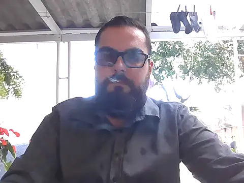 PelifiFilipee online show from February 11, 2026, 7:14 pm