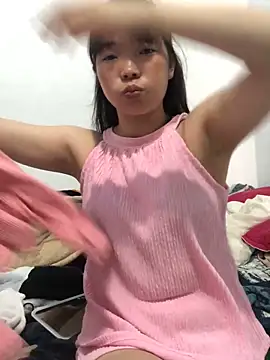 Snapshot of cuty_lusy chatting on May 17, 2026, 6:57 am cuty lusy online show from May 17, 2026, 6:57 am