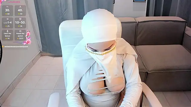 Snapshot of salmma_habibi chatting on June 6, 2026, 6:24 pm salmma habibi online show from June 6, 2026, 6:24 pm