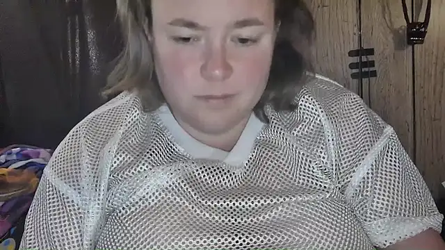 Snapshot of ladylynn13 chatting on March 19, 2026, 9:59 pm ladylynn13 online show from March 19, 2026, 9:59 pm