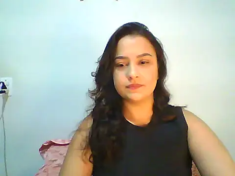 lolo9955 online show from February 26, 2026, 11:49 pm