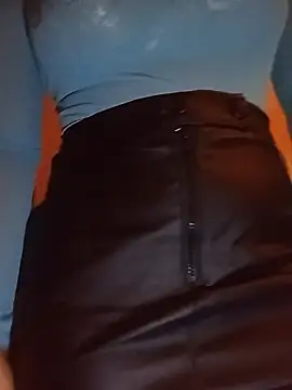 Snapshot of Lindagirlcum chatting on February 16, 2026, 1:10 pm Lindagirlcum online show from February 16, 2026, 1:10 pm