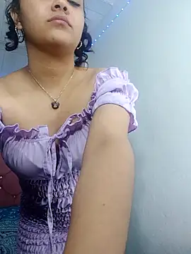 Snapshot of Katty_katt02 chatting on February 20, 2026, 3:47 am Katty katt02 online show from February 20, 2026, 3:47 am