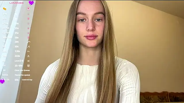 Snapshot of Viktoria_Vibes chatting on June 6, 2026, 3:39 pm Viktoria Vibes online show from June 6, 2026, 3:39 pm
