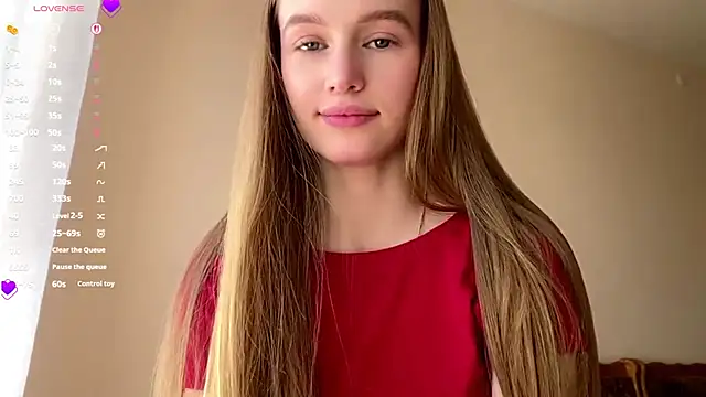 Snapshot of Viktoria_Vibes chatting on April 14, 2026, 8:08 am Viktoria Vibes online show from April 14, 2026, 8:08 am